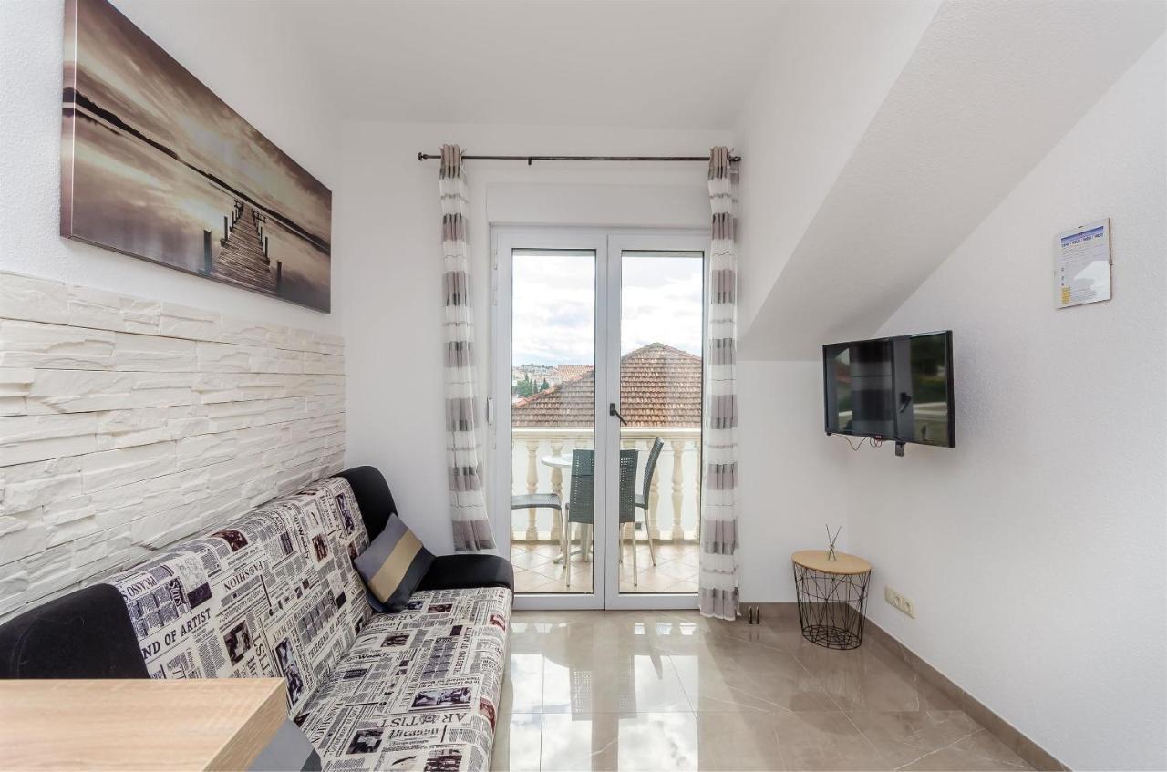 Apartments Marina Trogir Exterior foto