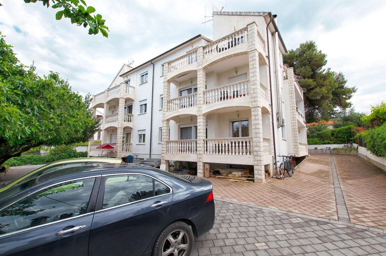 Apartments Marina Trogir Exterior foto